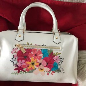 Nicole Lee White Flower Tote